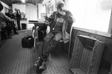 35-Man-in-carriage-Platform-1-Huddersfield