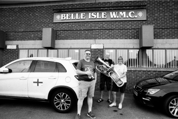 12-Lofthouse-2000-Brass-Band-Belle-Isle-WMC-three-musicians-outside