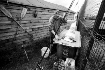 29-Asher-at-the-gutting-table-Middleton-Fishing-Cabins-Hartlepool