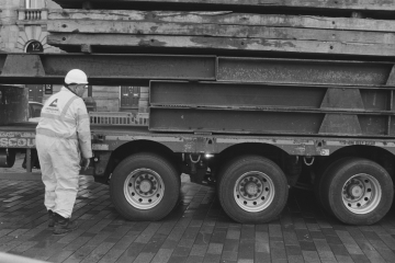 14-Crane-and-timbers-Huddersfield