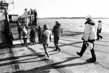 36-Getting-on-the-ferry-at-Baile-Mor-Iona