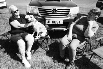 13-74-Whippet-racing-Pontefract