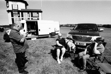 15-75-Whippet-racing-Pontefract